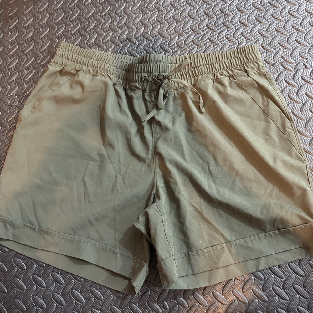 Casual Green Shorts